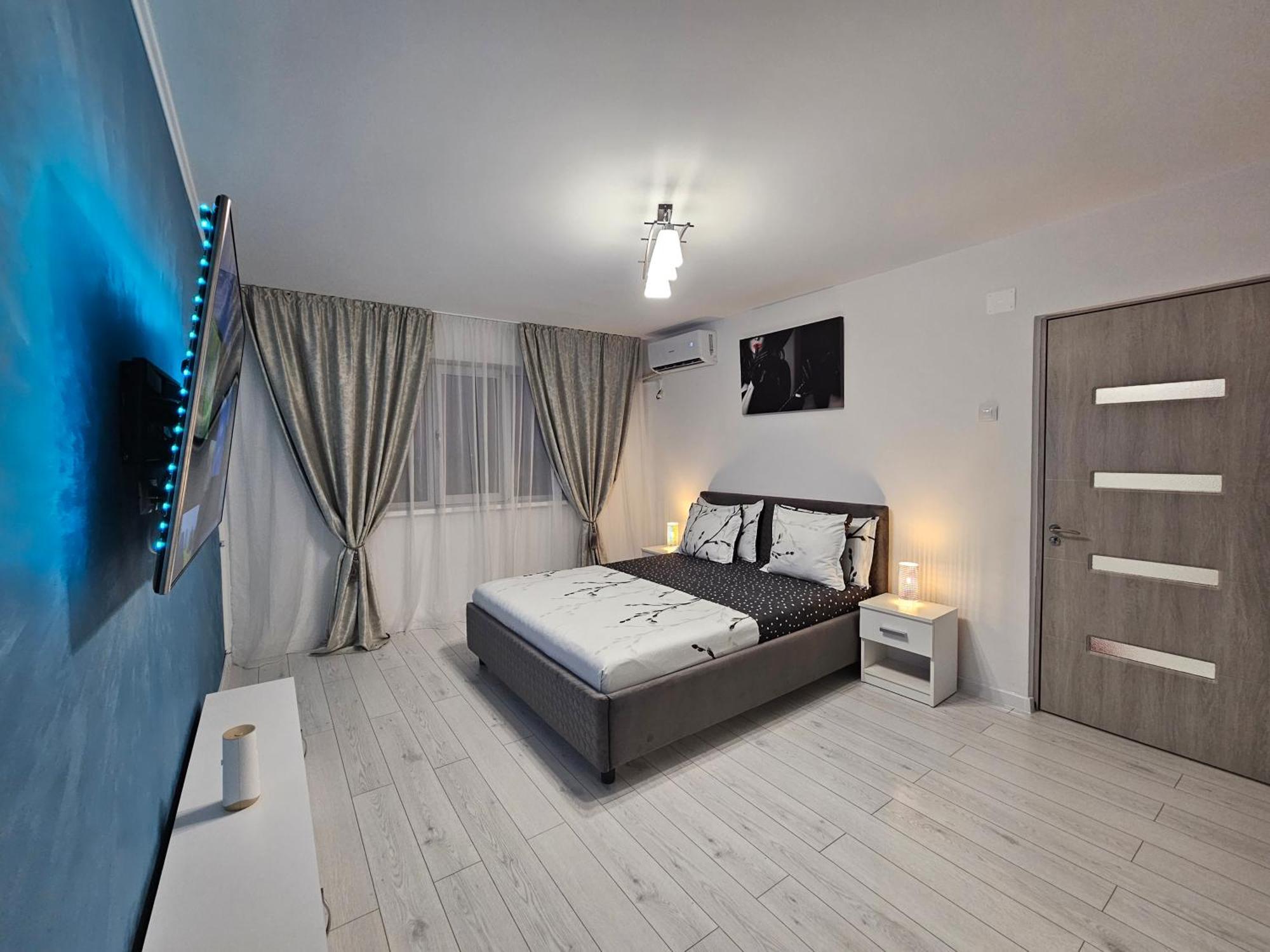 Blue Star STUDIO Craiova Zimmer foto